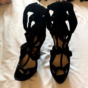 Black suave heels. Never worn